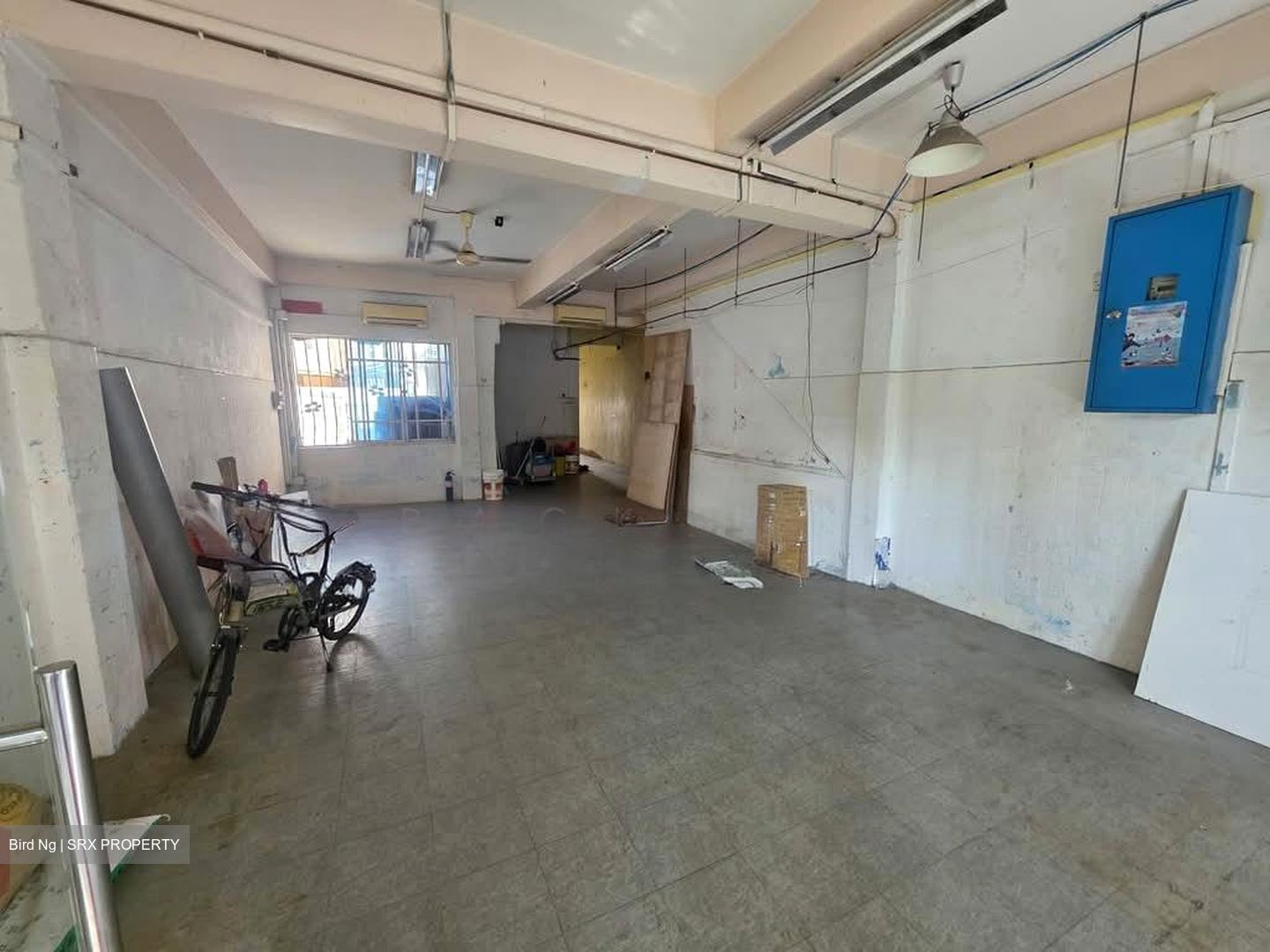 Upper Serangoon Road (D19), Shop House #562098021